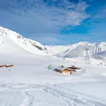 Parkareal 504 By Interhome * Νταβός